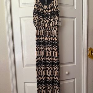 Trixxi Maxi Dress NWT